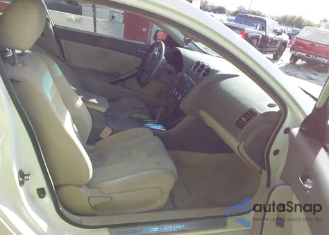 2010 Nissan Altima 2.5 S from USA, damaged, VIN 1N4AL2EP8AC144866